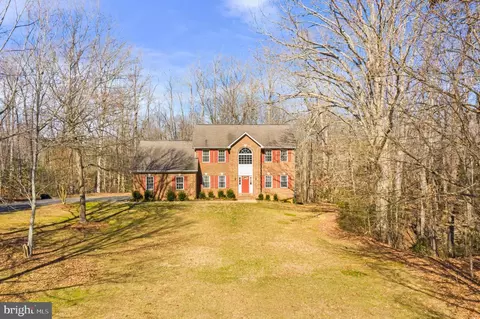 22835 Avenmar Dr, Leonardtown, MD 20650