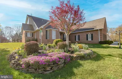 41585 Yoke Ct, Leonardtown, MD 20650