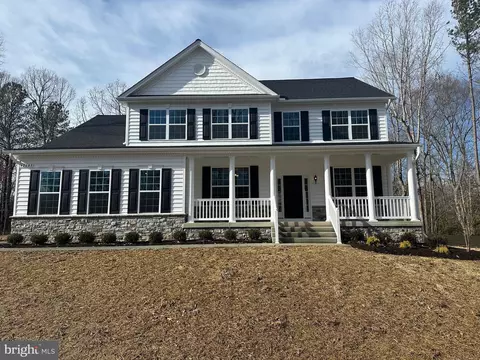 42648 Grace Way, Hollywood, MD 20636