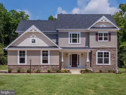 46198 Stasha, Drayden, MD 20630