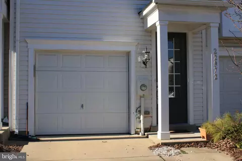 22972 Foxglove Way, California, MD 20619