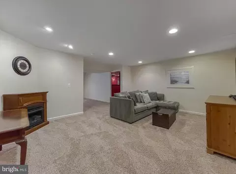 18760 Vernon Ct, Drayden, MD 20630 photo 103