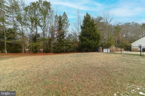 18760 Vernon Ct, Drayden, MD 20630 photo 118