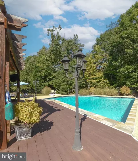 18760 Vernon Ct, Drayden, MD 20630 photo 69