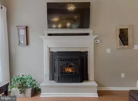 18760 Vernon Ct, Drayden, MD 20630 photo 57