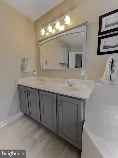 18760 Vernon Ct, Drayden, MD 20630 photo 83