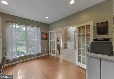 18760 Vernon Ct, Drayden, MD 20630 photo 38