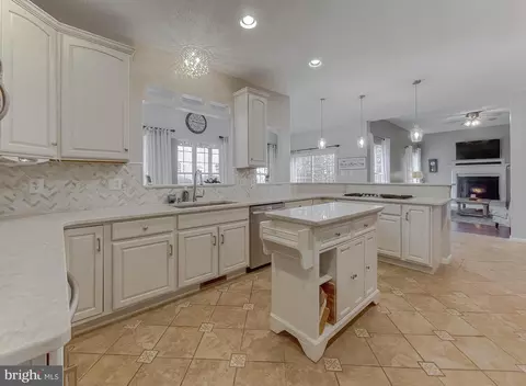18760 Vernon Ct, Drayden, MD 20630 photo 43