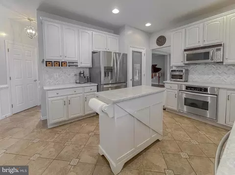 18760 Vernon Ct, Drayden, MD 20630 photo 44