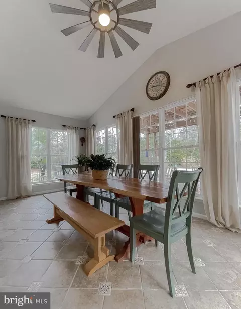 18760 Vernon Ct, Drayden, MD 20630 photo 52