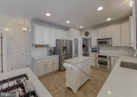 18760 Vernon Ct, Drayden, MD 20630 photo 51