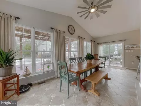 18760 Vernon Ct, Drayden, MD 20630 photo 53