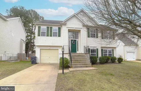 21544 Searfoss Ct, Lexington Park, MD 20653
