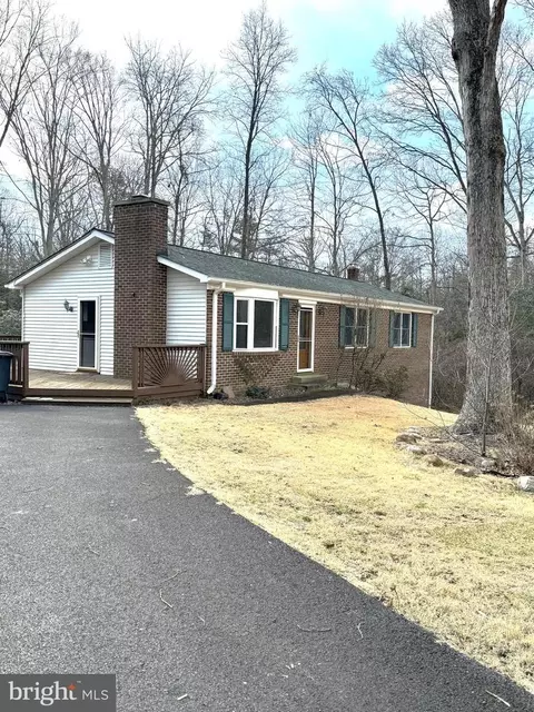 27052 Oxley Dr, Mechanicsville, MD 20659