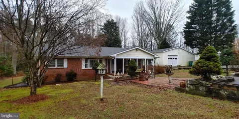 38065 Hunter Ct, Charlotte Hall, MD 20622