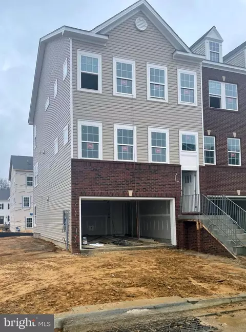 23668 Highliner Way, California, MD 20619