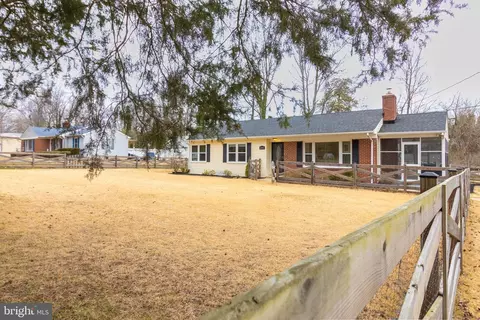 45990 Rolling Rd, Lexington Park, MD 20653