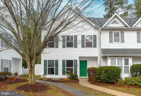 48217 Picketts Harbor Ct, Lexington Park, MD 20653