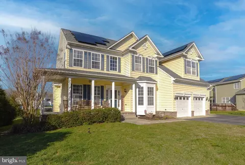 45575 Pleasant Mill Dr, Great Mills, MD 20634