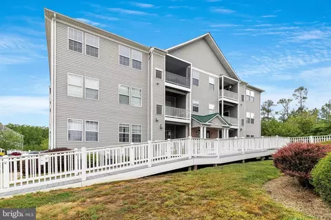 45512 Westmeath Way #B12, Great Mills, MD 20634