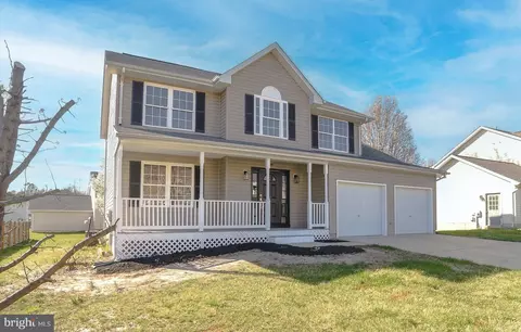 22137 Goldenrod Dr, Great Mills, MD 20634