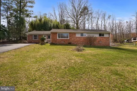 39543 Golden Beach Rd, Mechanicsville, MD 20659
