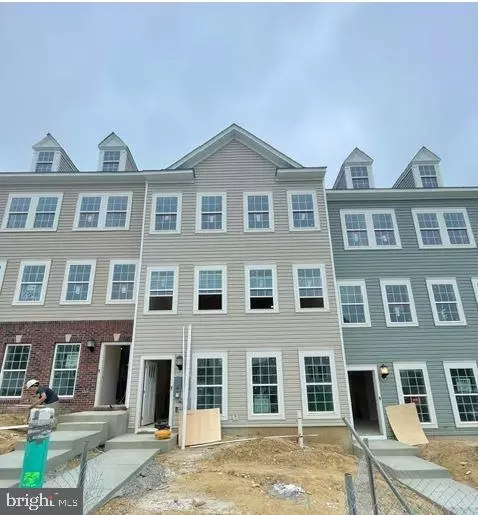 45307 Foghorn Way, California, MD 20619