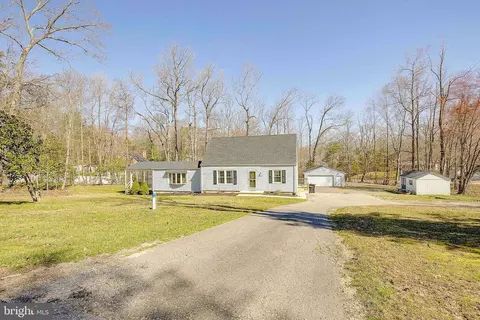 30505 Serenity Ln, Charlotte Hall, MD 20622
