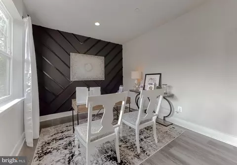 Entry Way - 19106 Windsor Ct, Drayden, MD 20630 photo 5 of 11