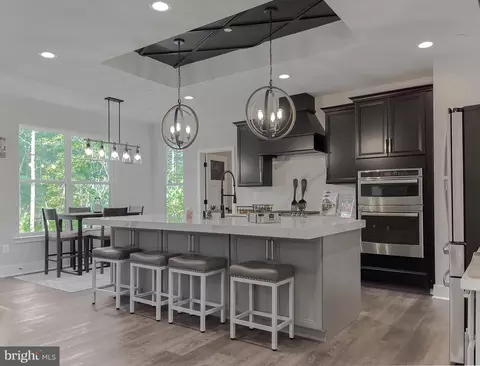 Kitchen - 19106 Windsor Ct, Drayden, MD 20630 photo 6 of 6