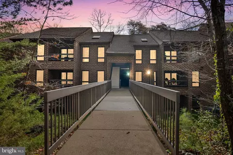 23242 Chestnut Oak Ct #3E, California, MD 20619