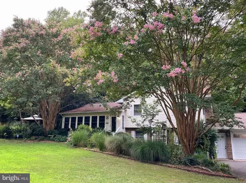 23061 Green Holly Rd, Lexington Park, MD 20653