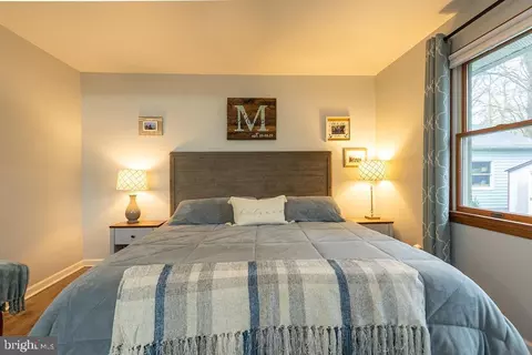 Bedroom - 41740 Eldon Ct, Leonardtown, MD 20650 photo 3 of 10