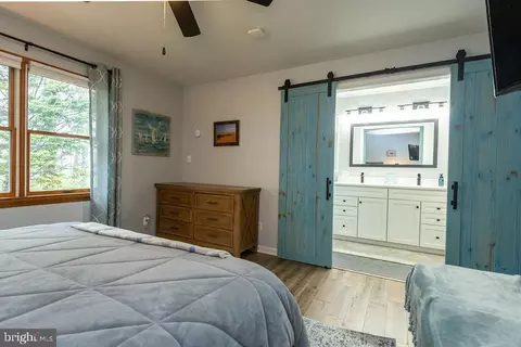 Bedroom - 41740 Eldon Ct, Leonardtown, MD 20650 photo 5 of 10