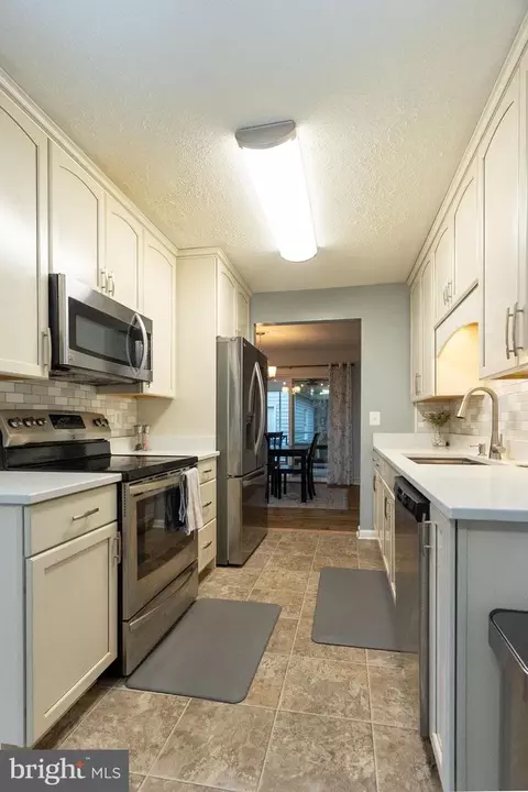 Kitchen - 41740 Eldon Ct, Leonardtown, MD 20650 photo 2 of 9