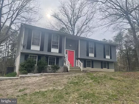 26249 Mar A Lee Ct, Mechanicsville, MD 20659
