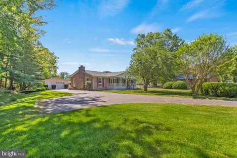 23045 Pleasant Ct, Avenue, MD 20609