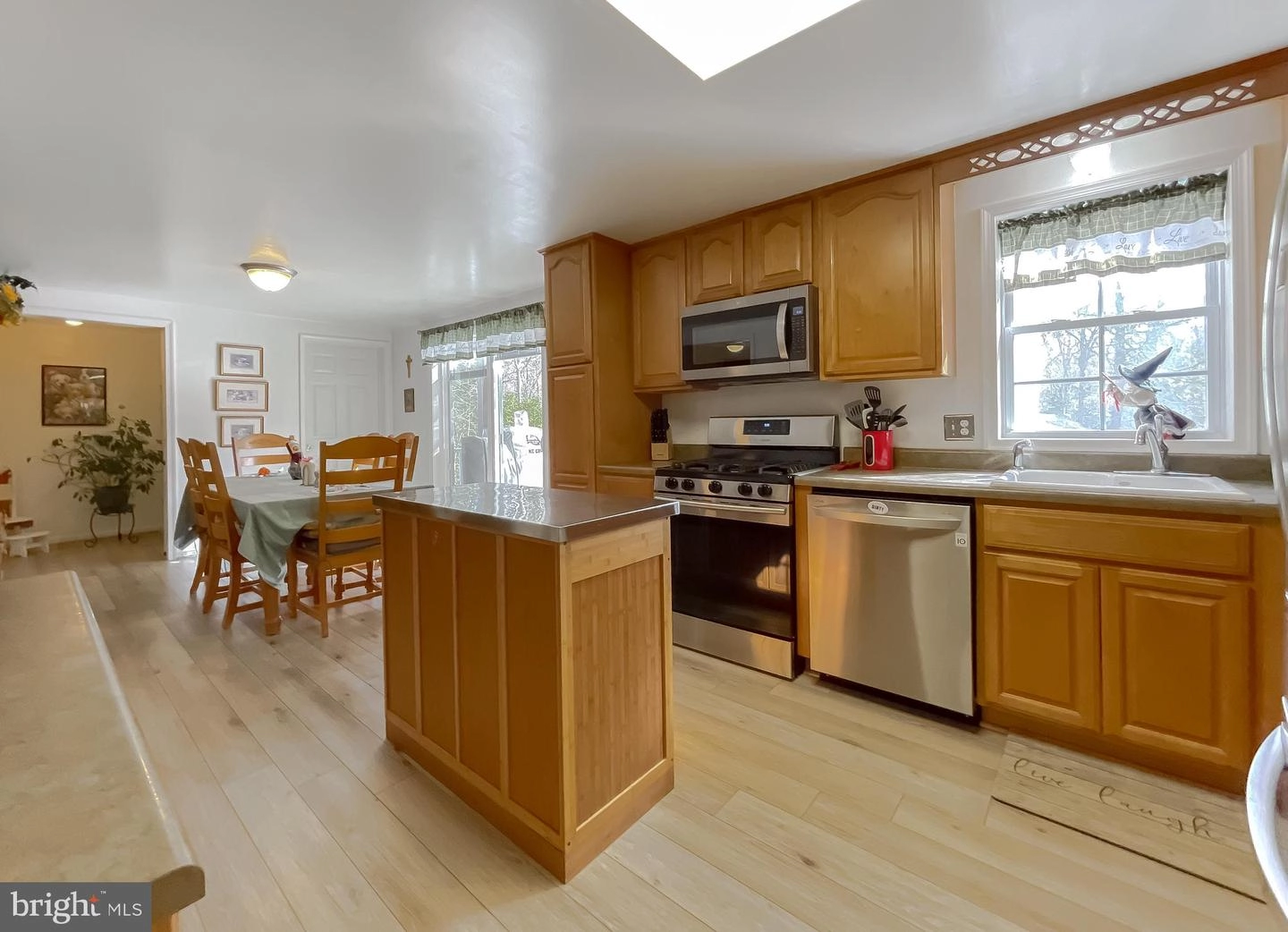 Kitchen - 20840 Aster Dr, Callaway, MD 20620 photo 1 of 4