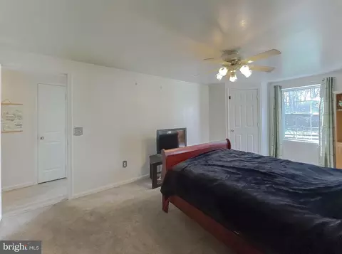 Bedroom - 20840 Aster Dr, Callaway, MD 20620 photo 3 of 11