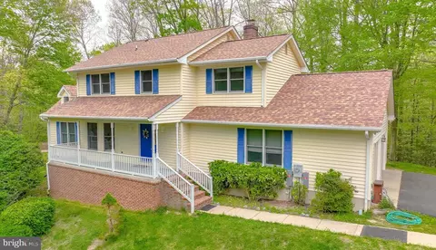 22990 Kimberly Ct, Lexington Park, MD 20653