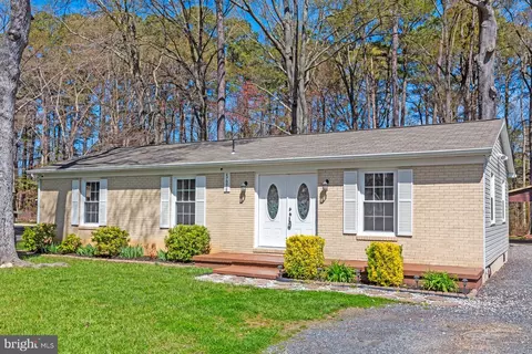47978 Mary Lynn Dr, Lexington Park, MD 20653