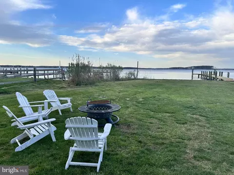Exterior - 16434 Piney Point Rd, Piney Point, MD 20674 photo 1 of 11