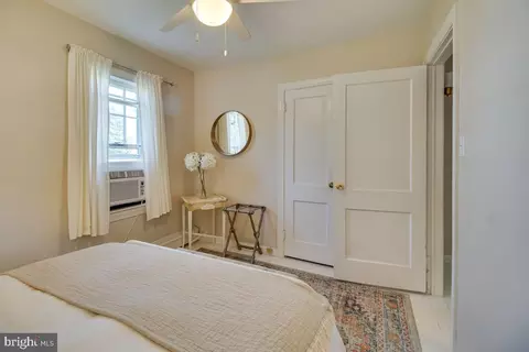 Bedroom - 16434 Piney Point Rd, Piney Point, MD 20674 photo 3 of 5