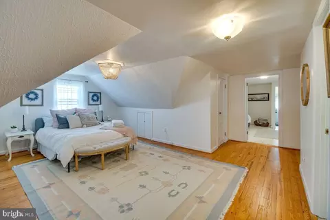 Bedroom - 16434 Piney Point Rd, Piney Point, MD 20674 photo 4 of 5