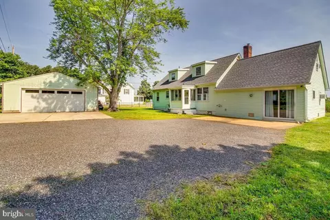 Exterior - 16434 Piney Point Rd, Piney Point, MD 20674 photo 7 of 11