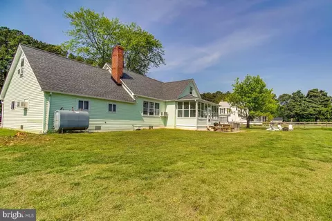 Exterior - 16434 Piney Point Rd, Piney Point, MD 20674 photo 6 of 11