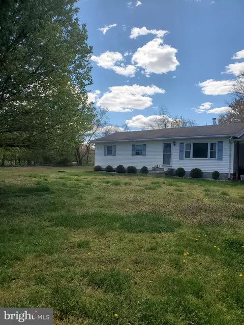 26985 Laurel Grove Rd, Mechanicsville, MD 20659