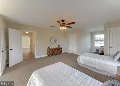 Bedroom - 16340 Piney Point Rd, Piney Point, MD 20674 photo 4 of 5