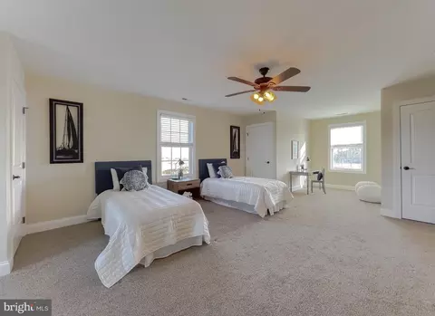 Bedroom - 16340 Piney Point Rd, Piney Point, MD 20674 photo 2 of 5