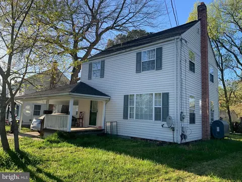 46474 Midway Dr, Lexington Park, MD 20653
